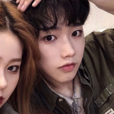 超级虐狗的情侣头像(精选20张)