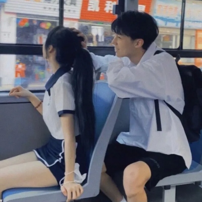 超级虐狗的情侣头像(精选20张)