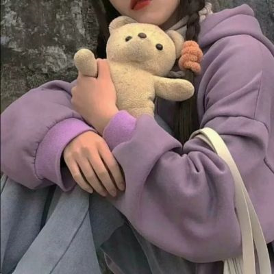 高清紫色系的女生头像图片大全(精选18张)