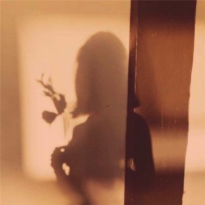 头像情侣单人一人一张(共18张)