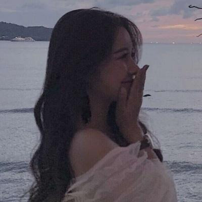 头像情侣单人一人一张(共18张)