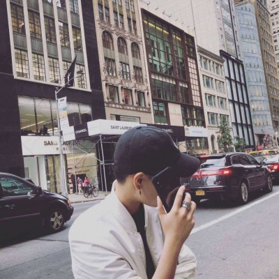 头像情侣单人一人一张(共18张)