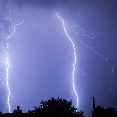 可爱闪电头像图片大全(共16张)