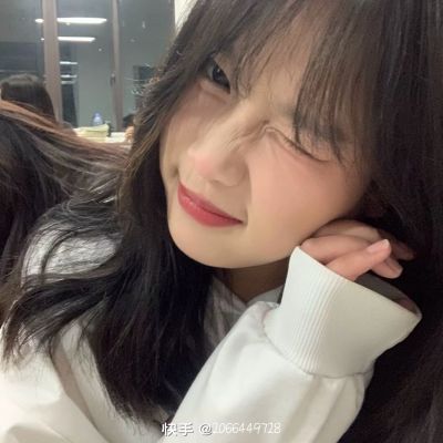 可爱甜美的气质女生头像图片(优选20张)