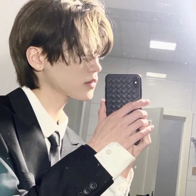 2023个性网男生最新头像(优选20张)