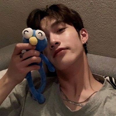 全网最帅的头像图片(共20张)