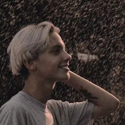 比较亲密和暧昧的情头(精选16张)