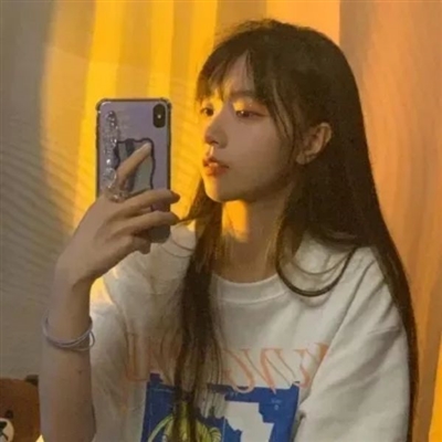 帅气的图片女生头像(18张)