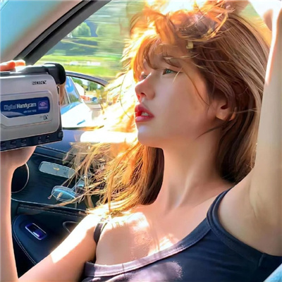 超纯超欲的女生头像图片(20张)