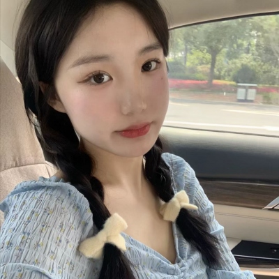 超纯超欲的女生头像图片(20张)