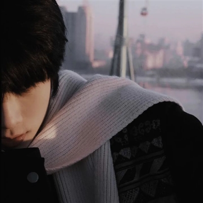 帅气的个性点的男生头像(精选18张)