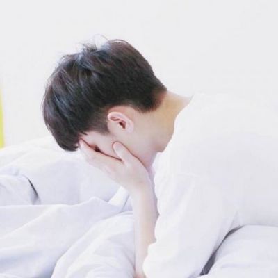 高颜值的浪漫高冷帅哥头像合集图片(优选22张)