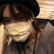 高清孤傲高冷男头像(18张)