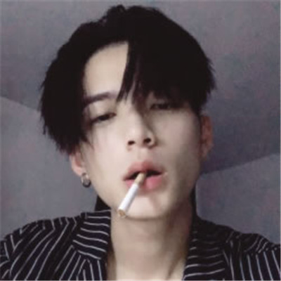 高清孤傲高冷男头像(18张)