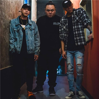 高清孤傲高冷男头像(18张)