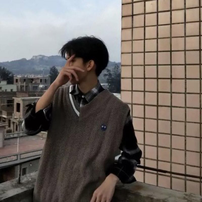 高清孤傲高冷男头像(18张)