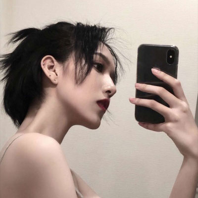 女生霸气超拽有范头像(精选20张)