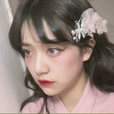 女生霸气超拽有范头像(精选20张)