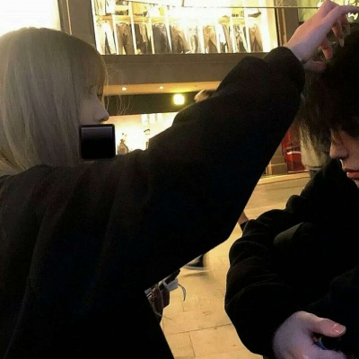 微博情侣头像图片大全(优选16张)