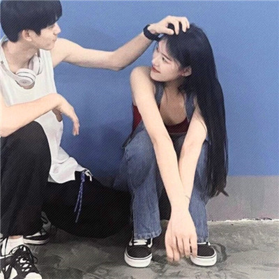 2023最新双人情侣头像真人图片(精选16张)