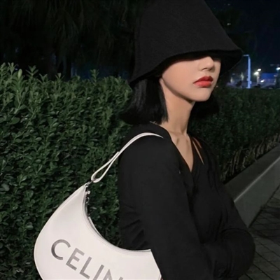 女人最美的头像图片(优选16张)