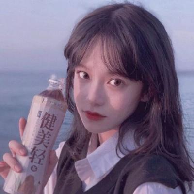 文艺女青年头像图片(精选12张)