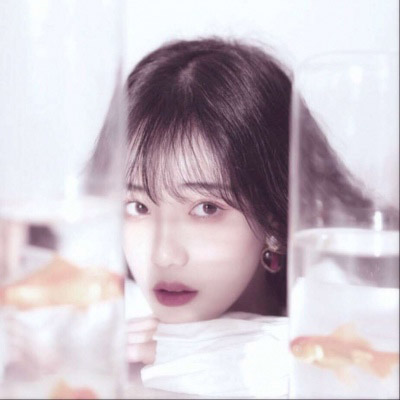 文艺女青年微信头像图片(精选16张)