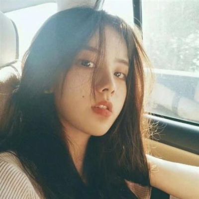 文艺女青年微信头像图片(精选16张)