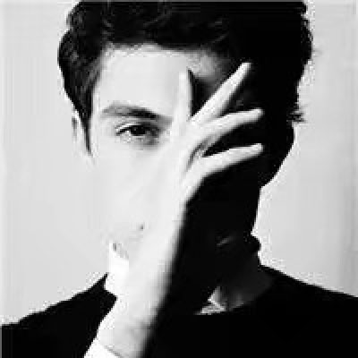 陌陌帅哥头像图片大全(精选16张)