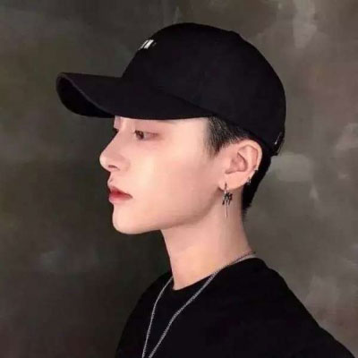 陌陌帅哥头像图片大全(精选16张)