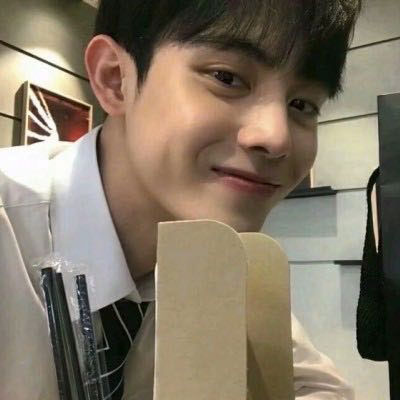 陌陌帅哥头像图片大全(精选16张)