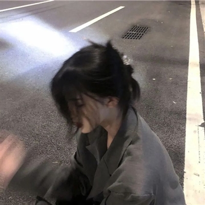 漂亮可爱甜美女生头像(共20张)