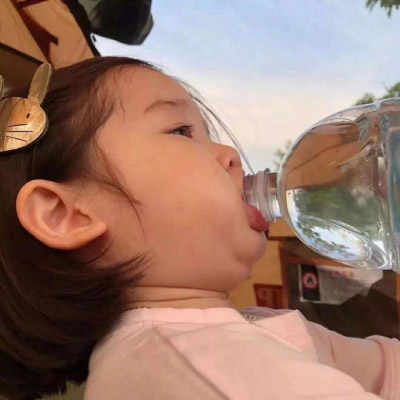 小女生可爱的微信头像(30张)