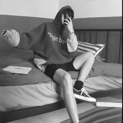 最新高清帅气黑白男头(精选18张)