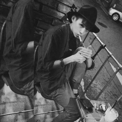 最新高清帅气黑白男头(精选18张)