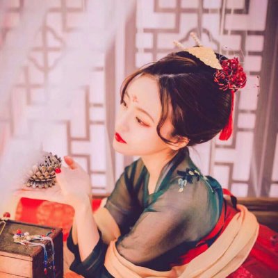 古风头像女有意境真人图片大全(优选18张)