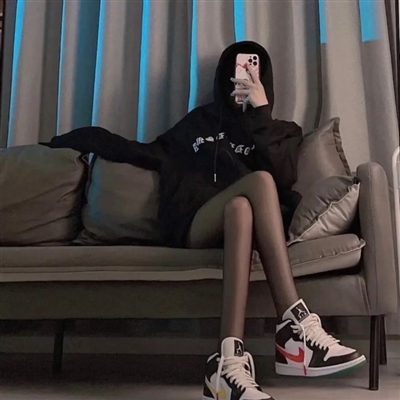 好看的甜美女生头像图片(精选20张)