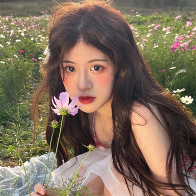 很有气质的女生头像(共22张)