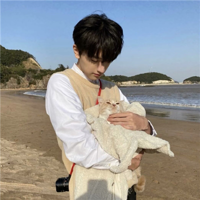 一眼就心动的男生头像(精选16张)