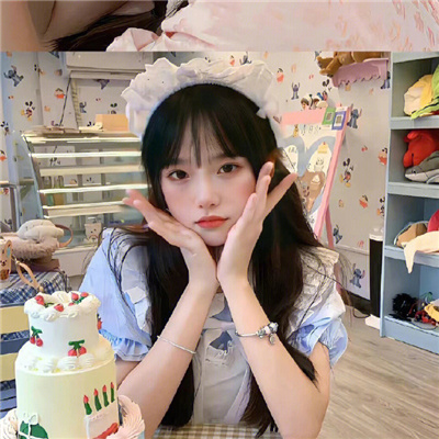 超甜超撩的微信女头像(精选18张)