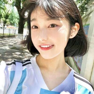 超甜超撩的微信女头像图片(精选18张)