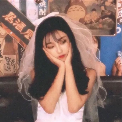 女生穿着婚纱的头像(共26张)