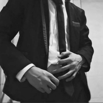 成熟有魅力的男头像图片(18张)