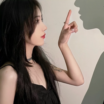 霸气高冷情头一男一女(精选16张)