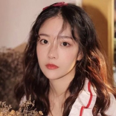 高级又霸气的女头像(精选16张)