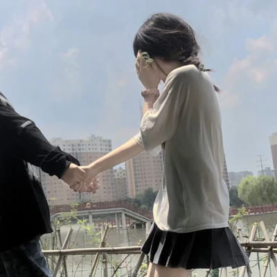 好看到爆的情侣头像(共16张)