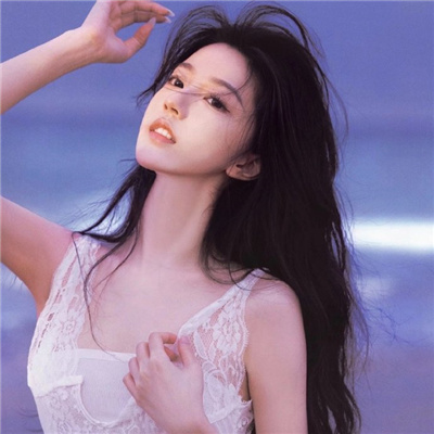 长发女微信头像图片(优选18张)