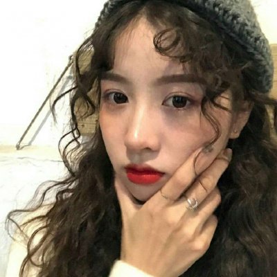 长发女微信头像图片(优选18张)