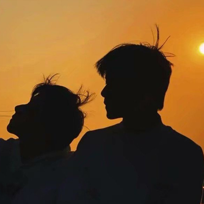 男男情头像情侣双人两张(优选12张)