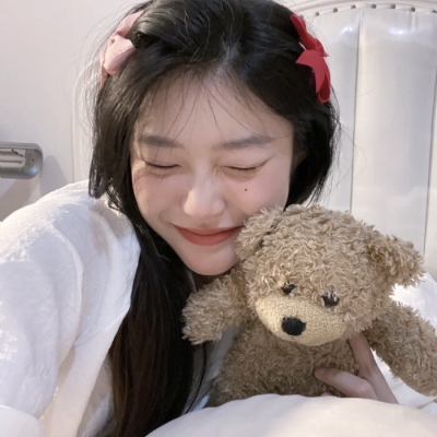 唯美又很清秀的女生高颜值舒心头像图片(共40张)